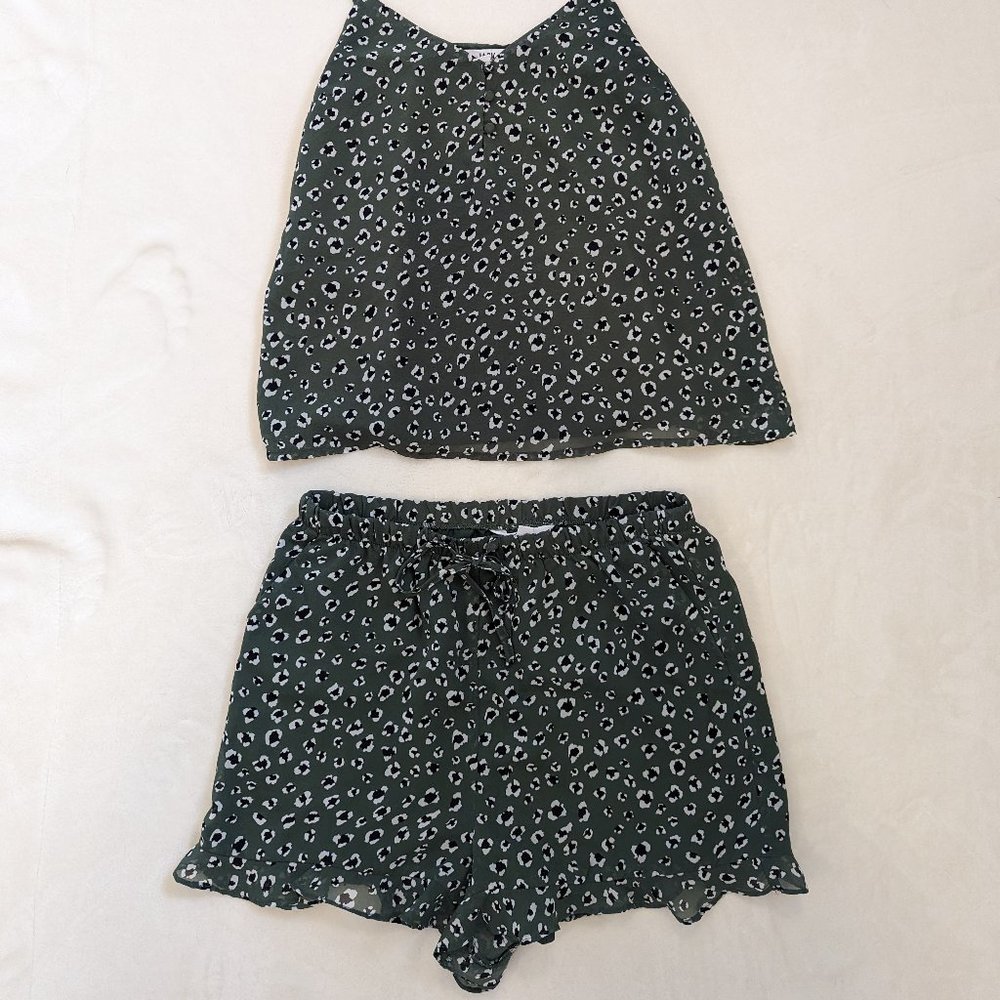 BB Dakota Shorts Set - Small